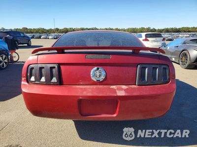 Zdjęcie 6 z 12 samochodu: 2006 FORD MUSTANG VIN:1ZVFT80N865246525 - miniatura