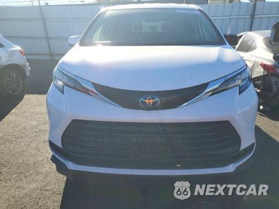 Piąte zdjęcie samochodu w środku: 2022 TOYOTA SIENNA LE VIN:5TDKSKFC7NS071216 - miniatura