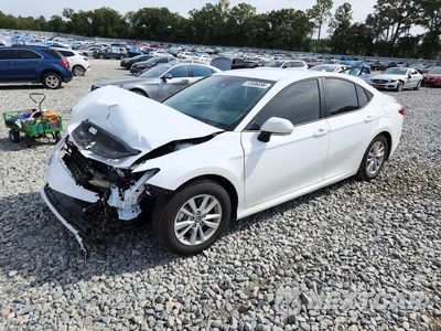 2026 TOYOTA CAMRY LE 4T1DAACK4TU751984 - główne zdjęcie licytacji z USA - miniatura