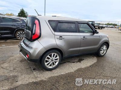 Trzecie zdjęcie samochodu z tyłu: 2019 KIA SOUL + VIN:KNDJP3A55K7008228 - miniatura