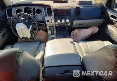 Zdjęcie 8 z 12 samochodu: 2011 TOYOTA TUNDRA DOUBLE CAB SR5 VIN:5TFUW5F10BX158524 - miniatura
