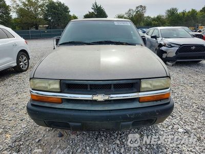 Piąte zdjęcie samochodu w środku: 2003 CHEVROLET S TRUCK S10 VIN:1GCCS14H338257026 - miniatura