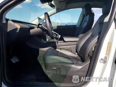 Zdjęcie 7 z 13 samochodu: 2022 TESLA MODEL Y VIN:7SAYGDEF5NF326956 - miniatura