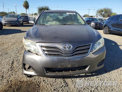 Piąte zdjęcie samochodu w środku: 2011 TOYOTA CAMRY LE VIN:4T4BF3EK1BR180413 - miniatura