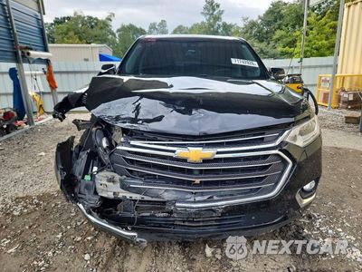Piąte zdjęcie samochodu w środku: 2018 CHEVROLET TRAVERSE PREMIER VIN:1GNERKKW7JJ103525 - miniatura