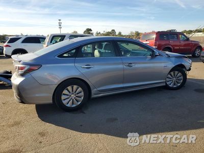 Trzecie zdjęcie samochodu z tyłu: 2016 HYUNDAI SONATA HYBRID SE VIN:KMHE24L10GA026657 - miniatura