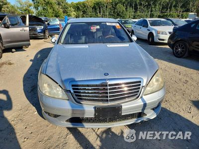 Piąte zdjęcie samochodu w środku: 2009 MERCEDES-BENZ S 550 VIN:WDDNG71X79A239757 - miniatura