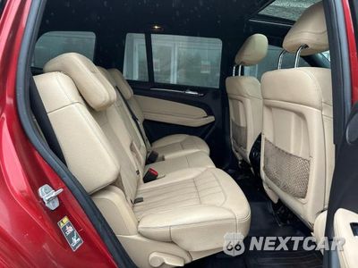 Zdjęcie 6 z 12 samochodu: 2017 MERCEDES-BENZ GLS 450 4MATIC VIN:4JGDF6EE3HA854053 - miniatura