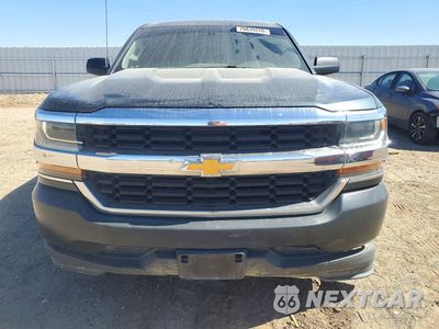 Piąte zdjęcie samochodu w środku: 2018 CHEVROLET SILVERADO C1500 VIN:3GCPCNEC7JG240956 - miniatura