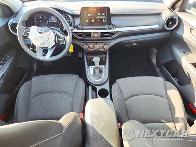 Zdjęcie 8 z 12 samochodu: 2021 KIA FORTE FE VIN:3KPF24ADXME345157 - miniatura