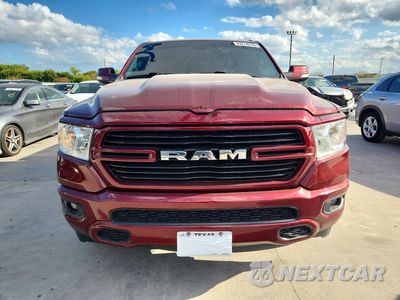 Piąte zdjęcie samochodu w środku: 2020 RAM 1500 BIG HORN/LONE STAR VIN:1C6SRFBT8LN316284 - miniatura