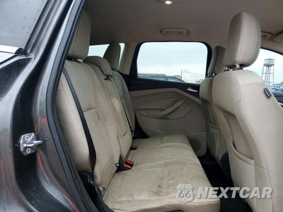 Zdjęcie 11 z 14 samochodu: 2019 FORD ESCAPE SE VIN:1FMCU9G94KUB83582 - miniatura