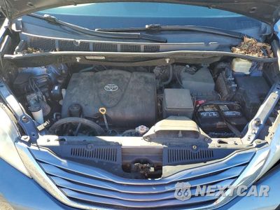 Zdjęcie 12 z 13 samochodu: 2017 TOYOTA SIENNA LE VIN:5TDKZ3DC8HS819996 - miniatura