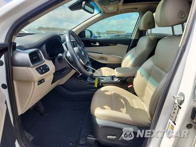 Zdjęcie 7 z 12 samochodu: 2020 KIA SORENTO EX V6 VIN:5XYPH4A59LG709114 - miniatura