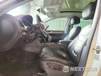 Zdjęcie 7 z 13 samochodu: 2012 VOLKSWAGEN TOUAREG V6 TDI VIN:WVGFK9BP6CD000516 - miniatura