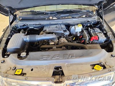 Zdjęcie 11 z 12 samochodu: 2019 RAM 1500 BIG HORN/LONE STAR VIN:1C6SRFFTXKN843106 - miniatura