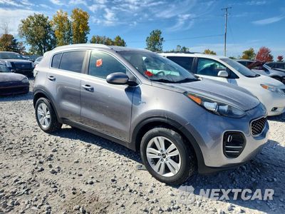 Czwarte zdjęcie samochodu z boku: 2018 KIA SPORTAGE LX VIN:KNDPMCAC2J7403516 - miniatura