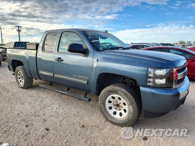 Czwarte zdjęcie samochodu z boku: 2010 CHEVROLET SILVERADO C1500 LS VIN:1GCSCREAXAZ118480 - miniatura