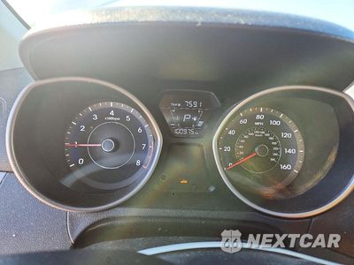 Zdjęcie 9 z 12 samochodu: 2015 HYUNDAI ELANTRA SE VIN:5NPDH4AEXFH576203 - miniatura