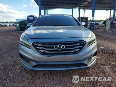 Piąte zdjęcie samochodu w środku: 2016 HYUNDAI SONATA SPORT VIN:5NPE34AF7GH434257 - miniatura