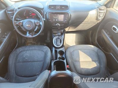 Zdjęcie 8 z 12 samochodu: 2018 KIA SOUL + VIN:KNDJP3A52J7612253 - miniatura
