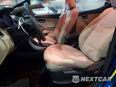 Zdjęcie 7 z 12 samochodu: 2016 HYUNDAI ELANTRA SE VIN:5NPDH4AE4GH774132 - miniatura