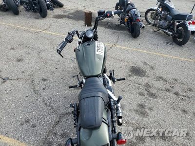 Zdjęcie 6 z 9 samochodu: 2021 INDIAN MOTORCYCLE CO. SCOUT BOBBER TWENTY ABS VIN:56KMTG001M3165197 - miniatura