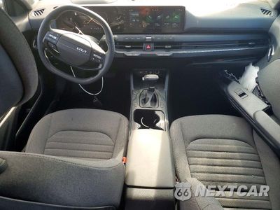 Zdjęcie 8 z 12 samochodu: 2025 KIA K4 EX VIN:3KPFU4DEXSE137372 - miniatura