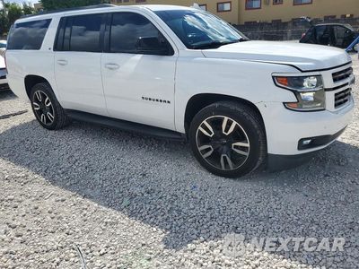 Czwarte zdjęcie samochodu z boku: 2018 CHEVROLET SUBURBAN C1500 LT VIN:1GNSCHKC9JR327751 - miniatura