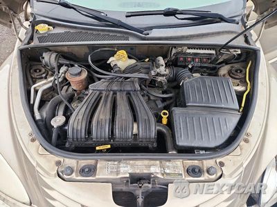 Zdjęcie 11 z 12 samochodu: 2004 CHRYSLER PT CRUISER LIMITED VIN:3C8FY68B84T363505 - miniatura