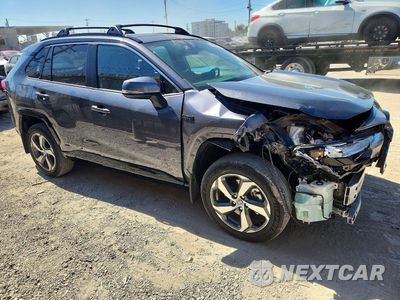 Czwarte zdjęcie samochodu z boku: 2023 TOYOTA RAV4 PRIME SE VIN:JTMAB3FV3PD134586 - miniatura