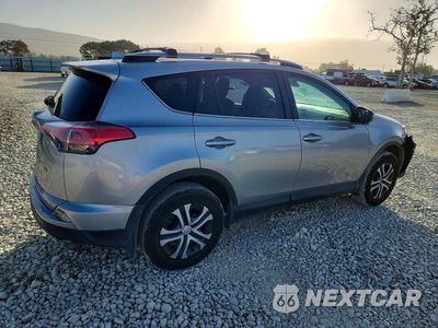 Trzecie zdjęcie samochodu z tyłu: 2018 TOYOTA RAV4 LE VIN:2T3ZFREV9JW425082 - miniatura