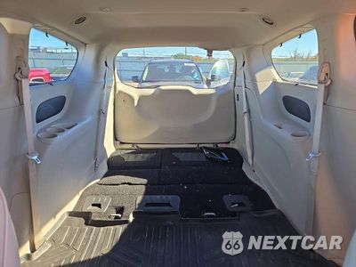 Zdjęcie 10 z 13 samochodu: 2018 CHRYSLER PACIFICA TOURING L VIN:2C4RC1BG8JR212330 - miniatura