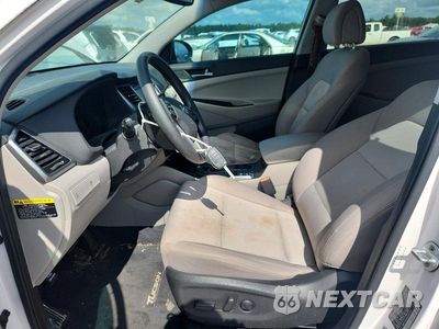 Zdjęcie 7 z 13 samochodu: 2016 HYUNDAI TUCSON ECO VIN:KM8J33A24GU240373 - miniatura