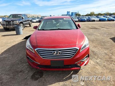 Piąte zdjęcie samochodu w środku: 2017 HYUNDAI SONATA SE VIN:5NPE24AF1HH589231 - miniatura