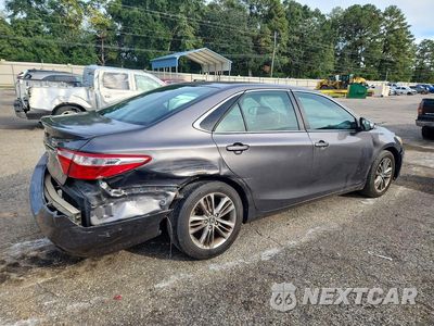 Trzecie zdjęcie samochodu z tyłu: 2017 TOYOTA CAMRY SE VIN:4T1BF1FK2HU295284 - miniatura
