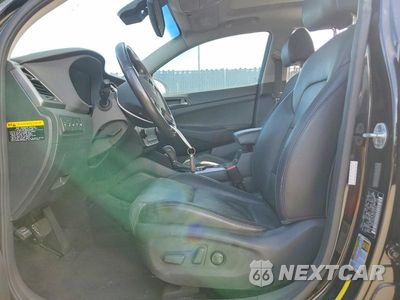 Zdjęcie 7 z 13 samochodu: 2016 HYUNDAI TUCSON LIMITED VIN:KM8J33A24GU149376 - miniatura