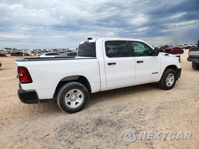 Trzecie zdjęcie samochodu z tyłu: 2025 RAM 1500 TRADESMAN VIN:1C6RRFGG2SN575474 - miniatura