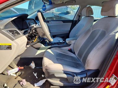 Zdjęcie 7 z 12 samochodu: 2016 HYUNDAI SONATA SE VIN:5NPE24AF1GH395135 - miniatura