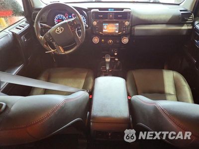 Zdjęcie 8 z 14 samochodu: 2018 TOYOTA 4RUNNER TRD OFF-ROAD PREMIUM VIN:JTEBU5JR0J5488325 - miniatura