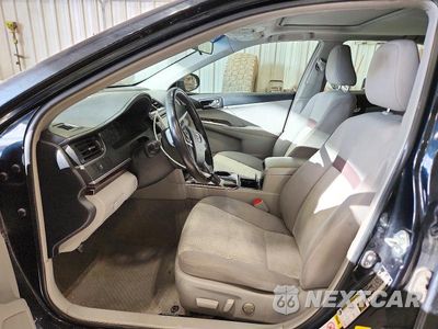 Zdjęcie 7 z 12 samochodu: 2012 TOYOTA CAMRY XLE VIN:4T4BF1FK6CR213877 - miniatura