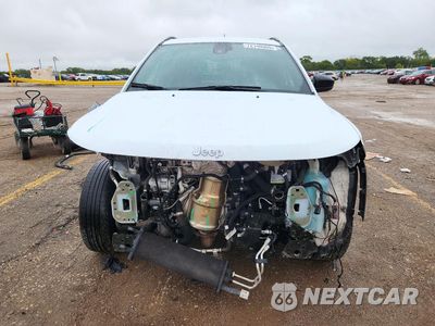 Piąte zdjęcie samochodu w środku: 2024 JEEP COMPASS LATITUDE VIN:3C4NJDBN9RT596907 - miniatura