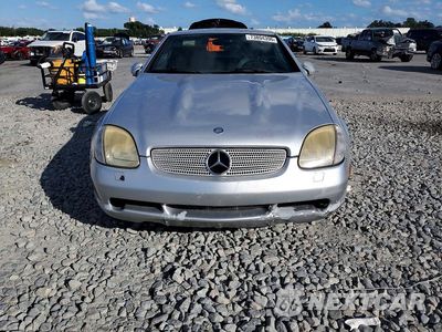 Piąte zdjęcie samochodu w środku: 2001 MERCEDES-BENZ SLK 320 VIN:WDBKK65F31F209295 - miniatura