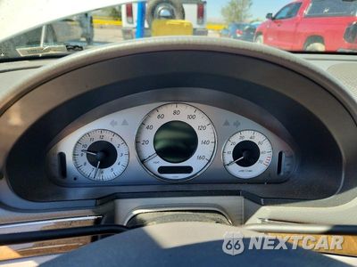 Zdjęcie 9 z 12 samochodu: 2009 MERCEDES-BENZ E 350 4MATIC VIN:WDBUF87X89B399161 - miniatura