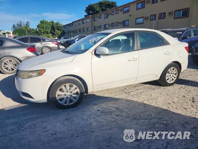 2010 KIA FORTE LX KNAFT4A29A5306852 - główne zdjęcie licytacji z USA - miniatura
