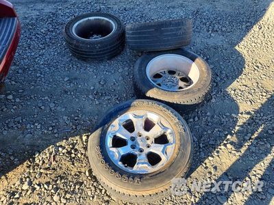 Zdjęcie 13 z 14 samochodu: 2007 CHEVROLET TAHOE K1500 VIN:1GNFK13037R400296 - miniatura