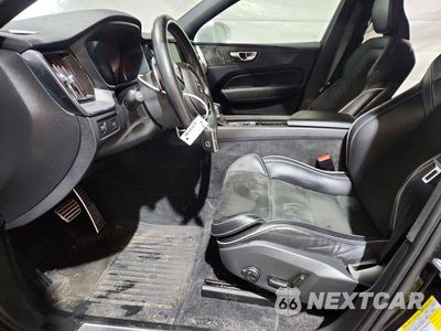 Zdjęcie 7 z 12 samochodu: 2019 VOLVO XC60 T6 R-DESIGN VIN:LYVA22RMXKB231509 - miniatura