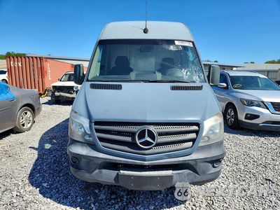 Piąte zdjęcie samochodu w środku: 2018 MERCEDES-BENZ SPRINTER 2500 VIN:WD3PE7CD1JP624612 - miniatura