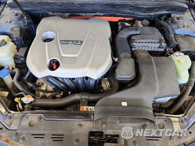 Zdjęcie 11 z 12 samochodu: 2014 KIA OPTIMA HYBRID VIN:KNAGN4AD8E5074881 - miniatura