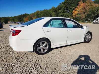 Trzecie zdjęcie samochodu z tyłu: 2013 TOYOTA CAMRY SE VIN:4T1BF1FK3DU722420 - miniatura
